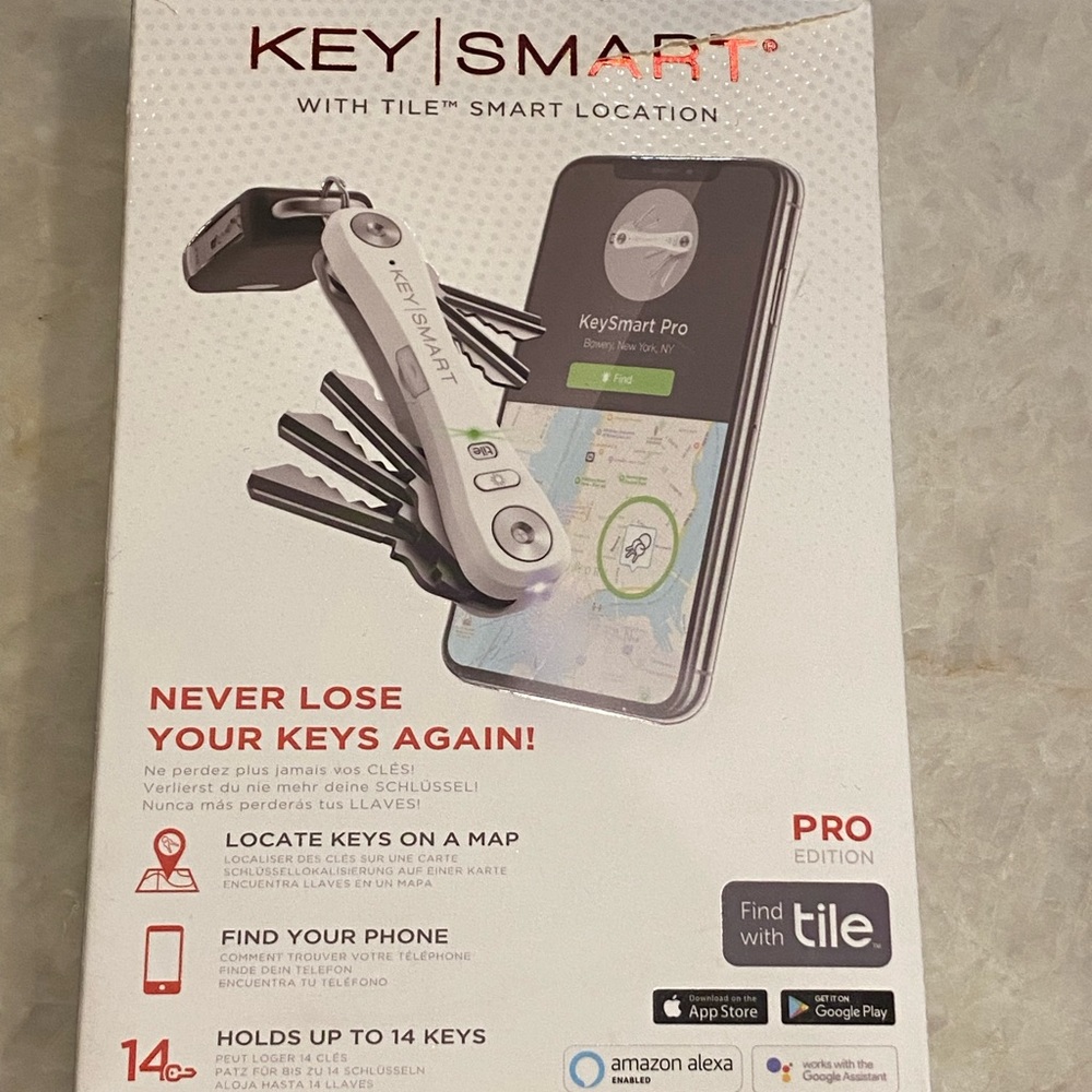 KeySmart Pro - Compact Smart Key Holder
